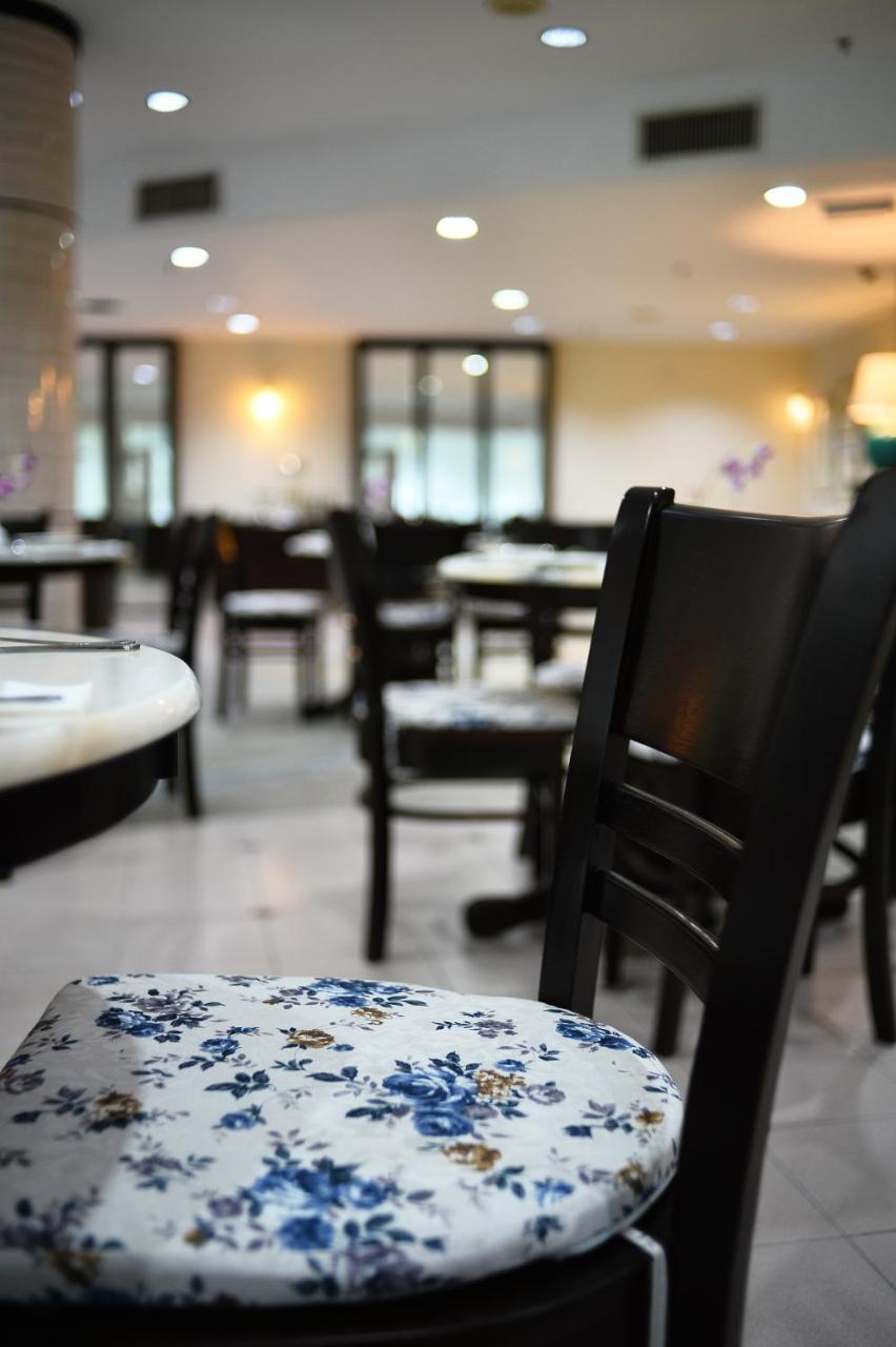 Tun Fatimah Riverside